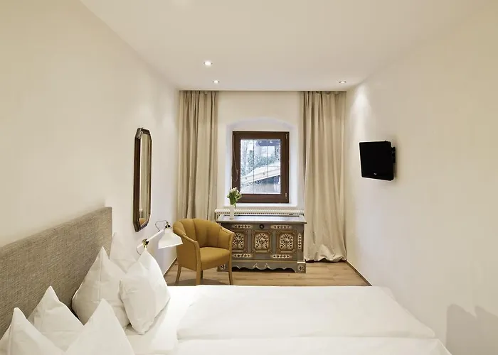 Hotel Unterwirt - Restaurant & Ebbs