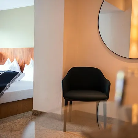 酒店 Unterwirt - Restaurant & 埃布斯镇